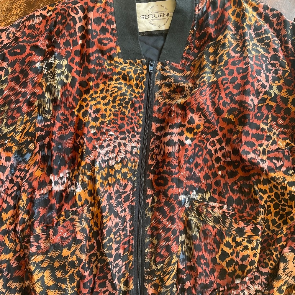 Jacket  by  SEQUENCE .. RETRO  SIZING in pics - Picture 9 of 11